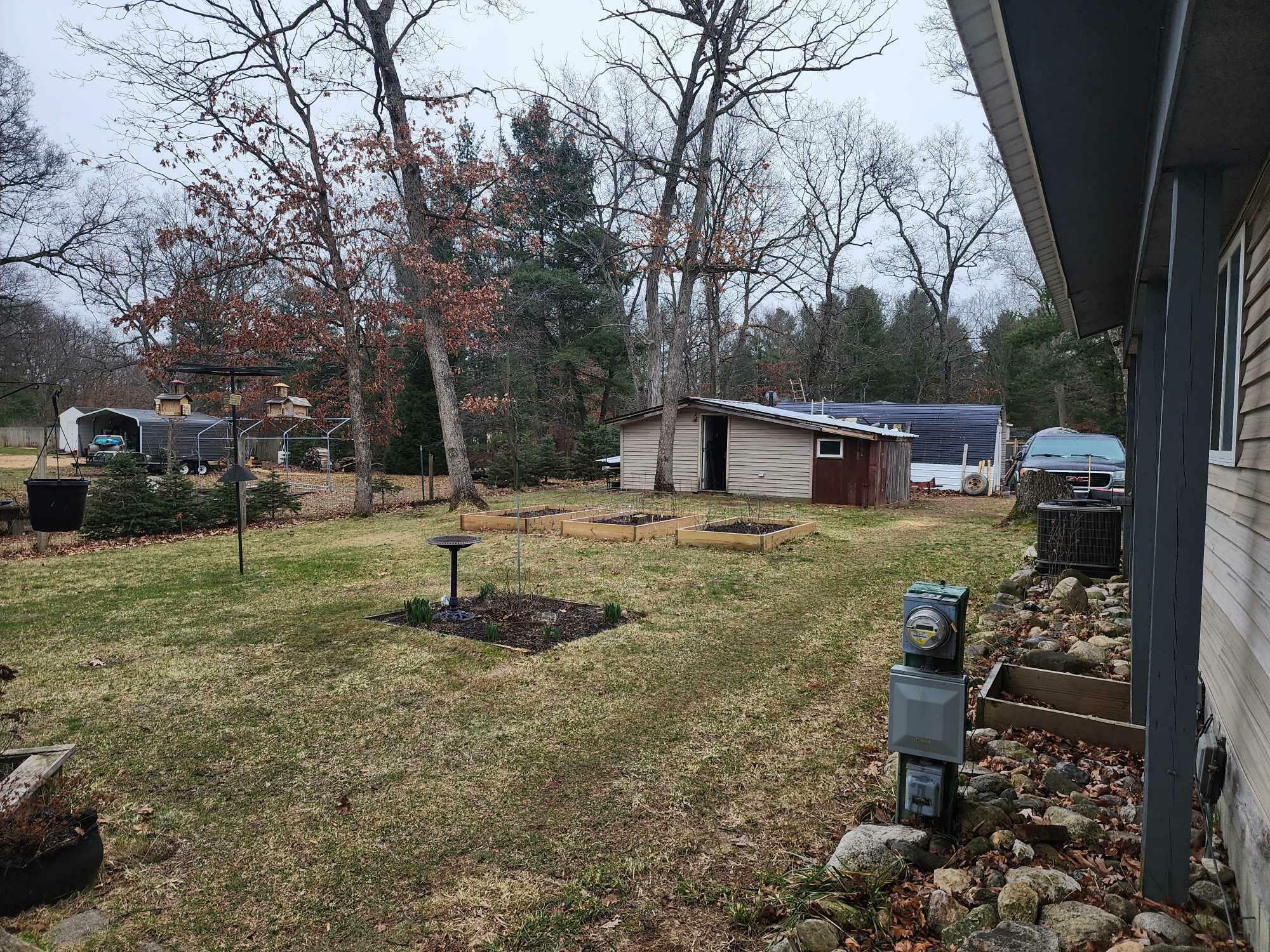 Property Photo: 727 W Lakewood MI 49457