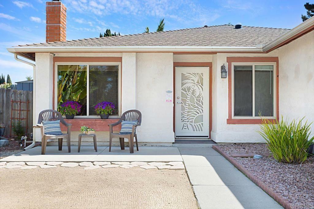 Property Photo: 2208 Fallingleaf Rd CA 92056