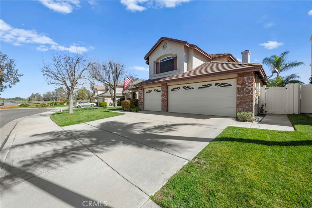 Property Photo: 42932 Cala Rosso CA 92592