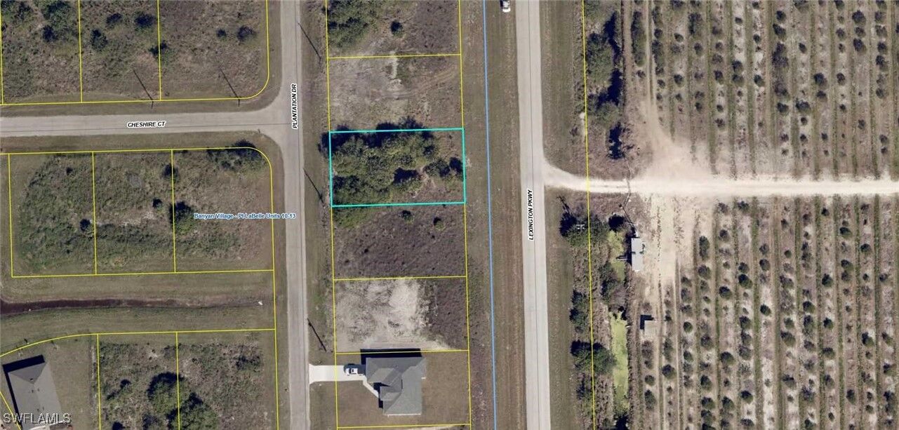 Property Photo: 166 Plantation Drive FL 33935