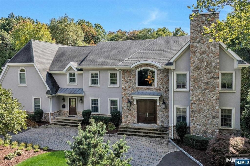 Property Photo: 450 Hartung Drive NJ 07481
