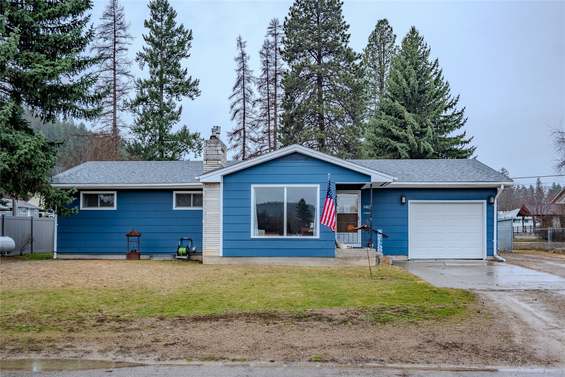 Property Photo: 1412 Washington Avenue MT 59923