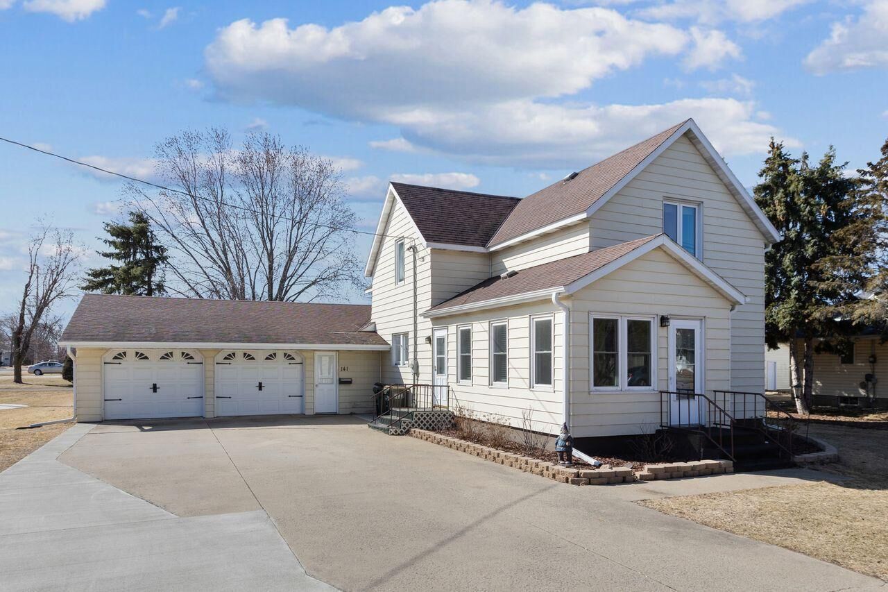 Property Photo: 141 Main Street E MN 56368