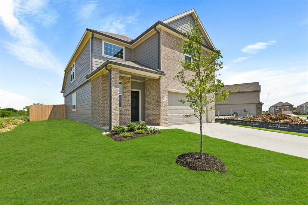 Property Photo: 5028 Cervinae Road TX 76036