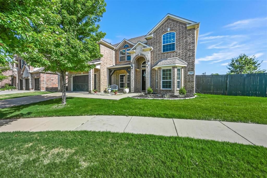 Property Photo: 13811 Sorano Drive TX 75035