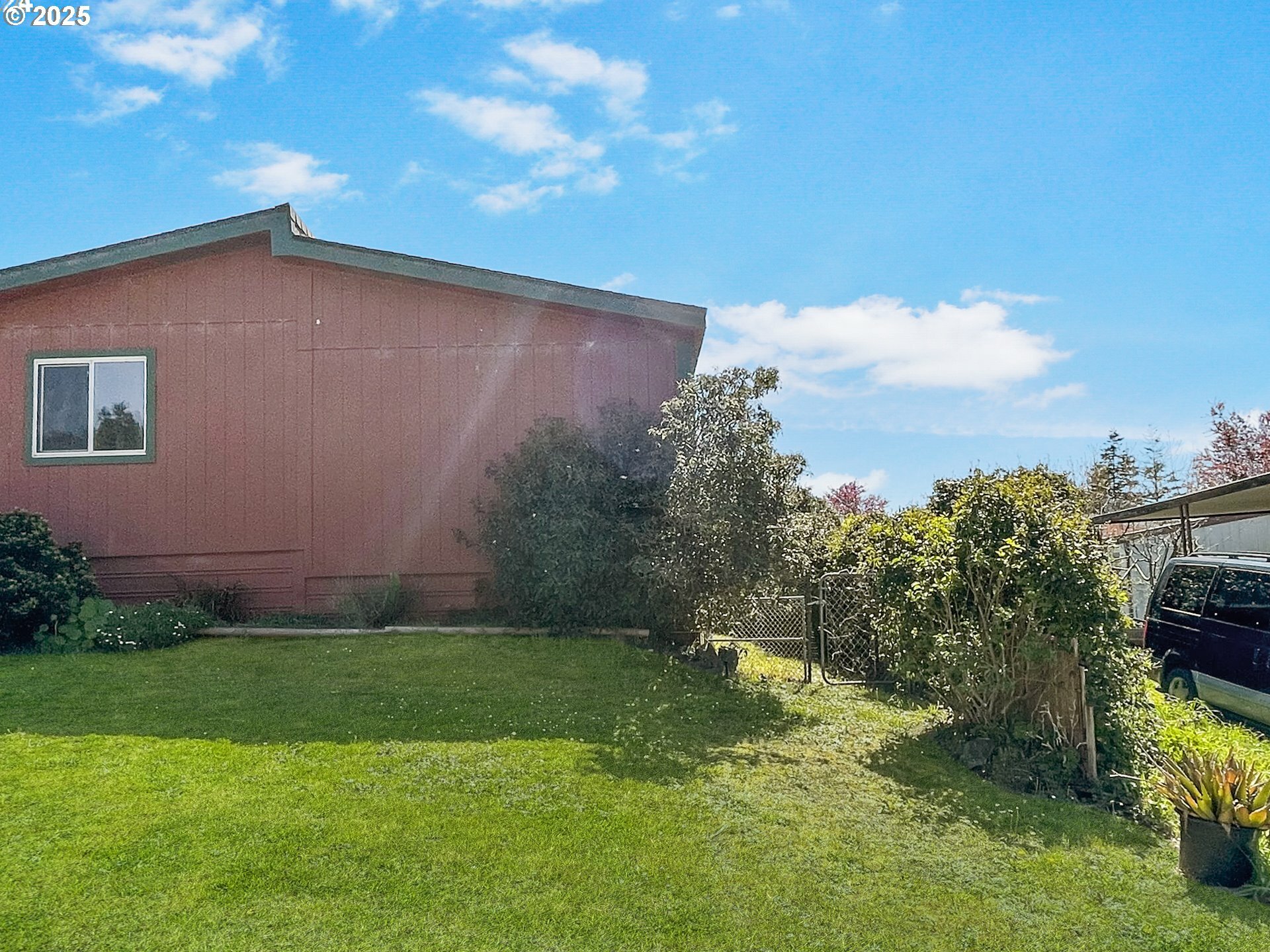 Property Photo:  16391 Highway 101 48  OR 97415 