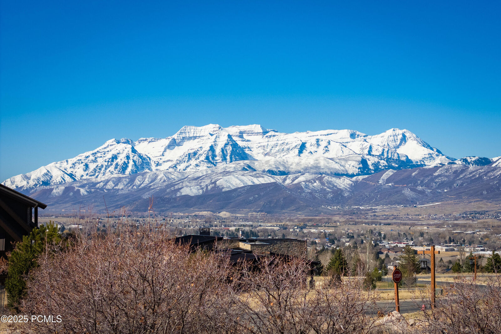Property Photo: 1344 N Lower Lookout Knoll Court UT 84032