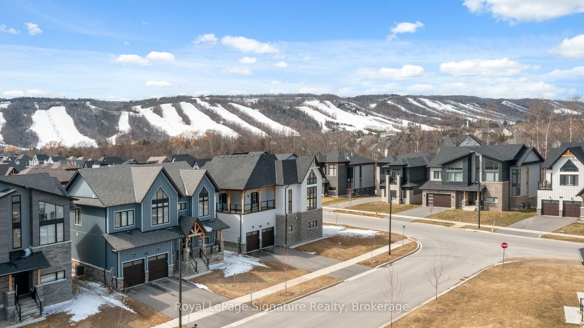 Property Photo:  101 Cattail Crescent  ON L9Y 5L3 