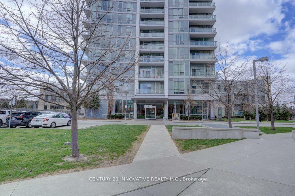Photo de la propriété: 66 Forest Manor Road 219 ON M2J 0B7