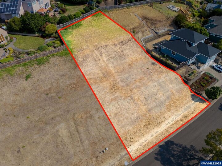 Property Photo:  4239 NW Boxwood Dr Dr  OR 97330 