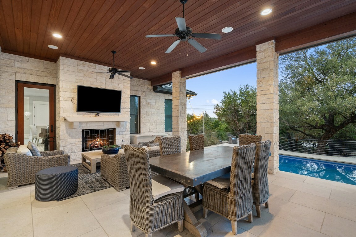Property Photo: 4229 Verano Drive TX 78735