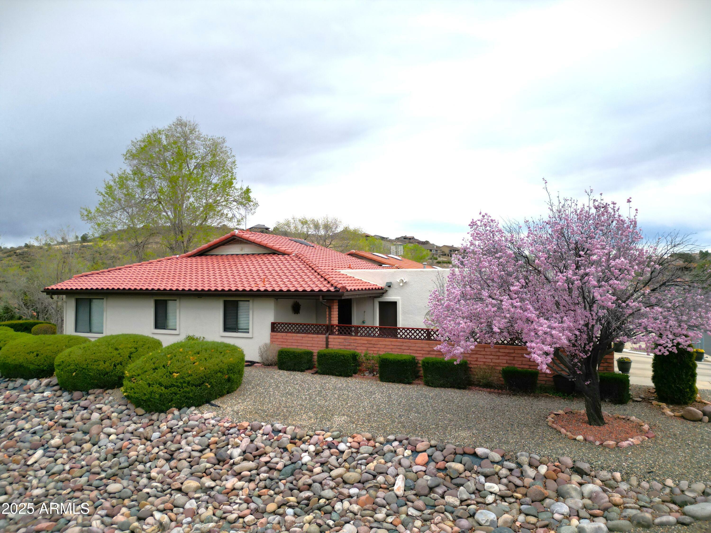 Property Photo: 438 Lodgepole Drive AZ 86301