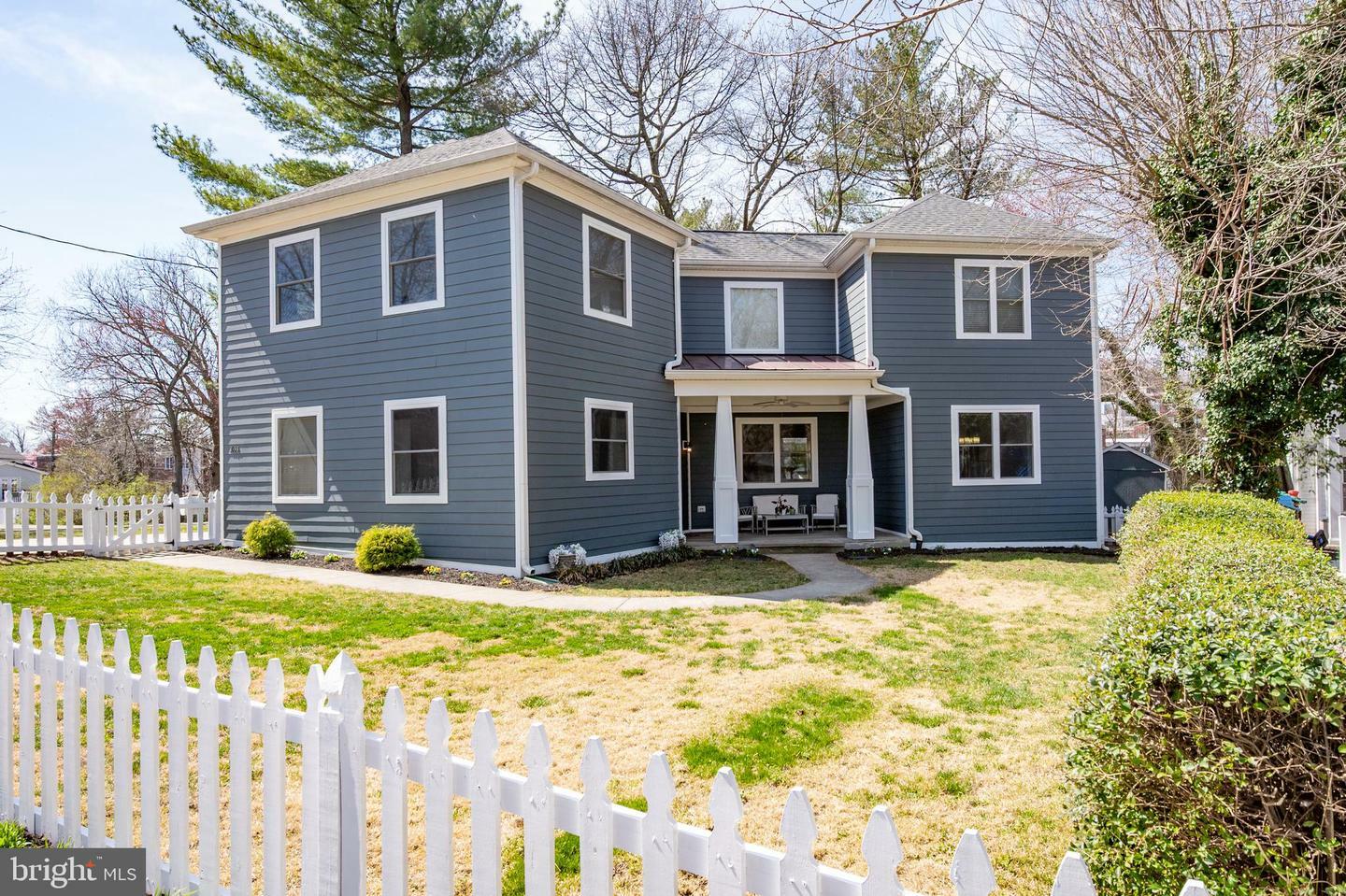 Property Photo: 3100 Wilson Avenue VA 22305
