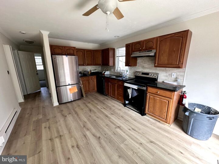 Property Photo:  79 Ash  NJ 08050 