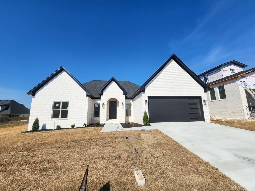 Property Photo: 125 Willow Springs Drive AR 72034