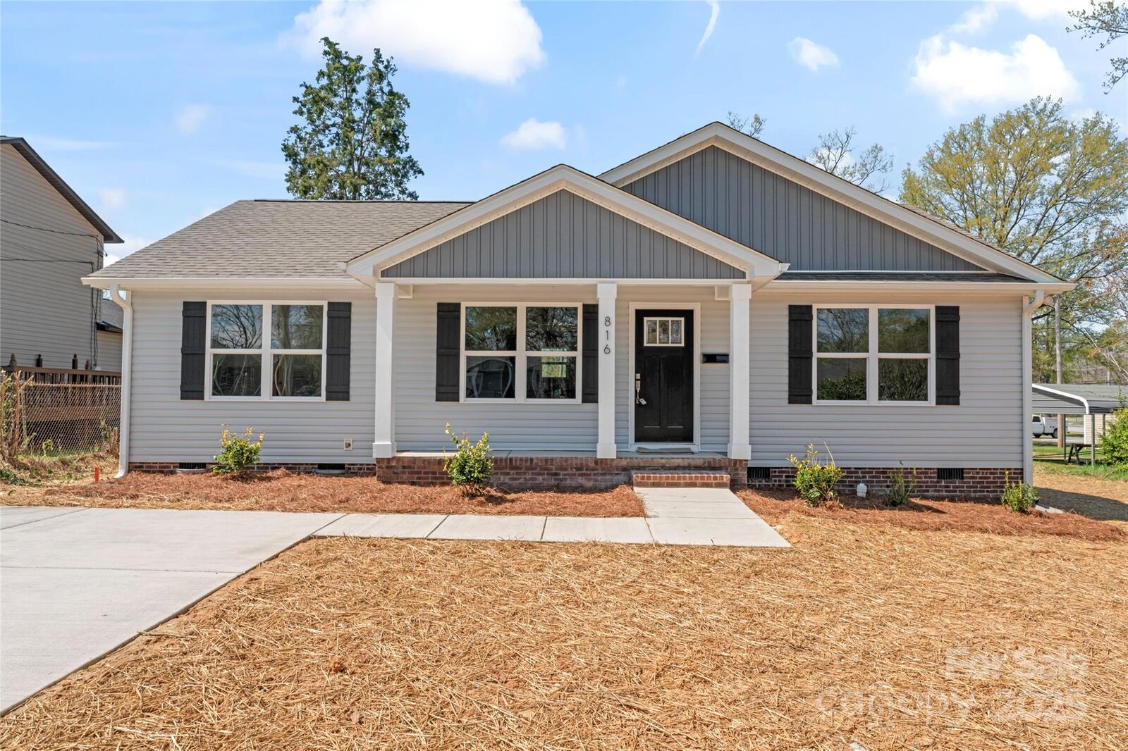 Property Photo:  816 S Confederate Avenue  SC 29730 