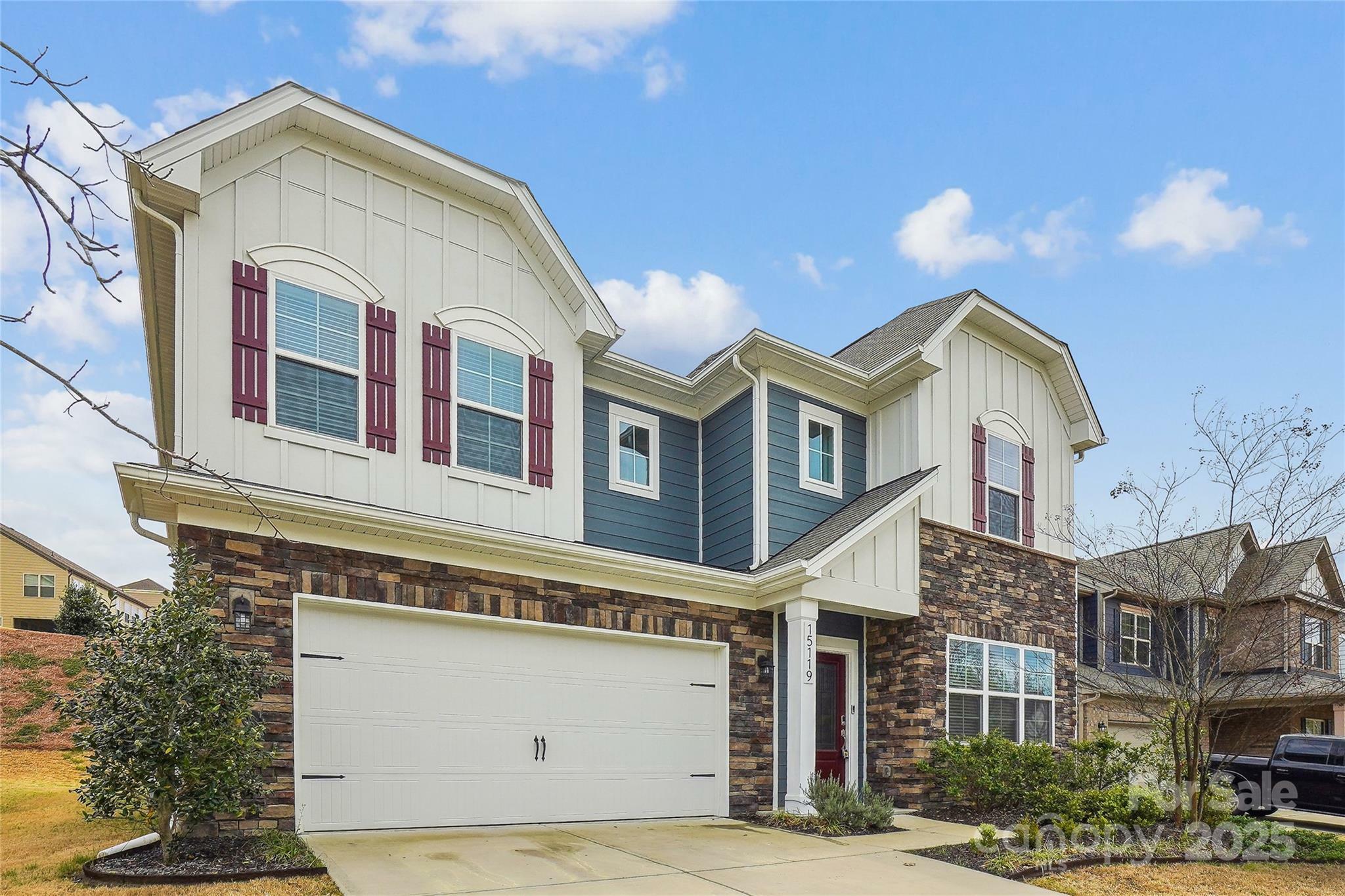 Property Photo: 15119 Oleander Drive NC 28278