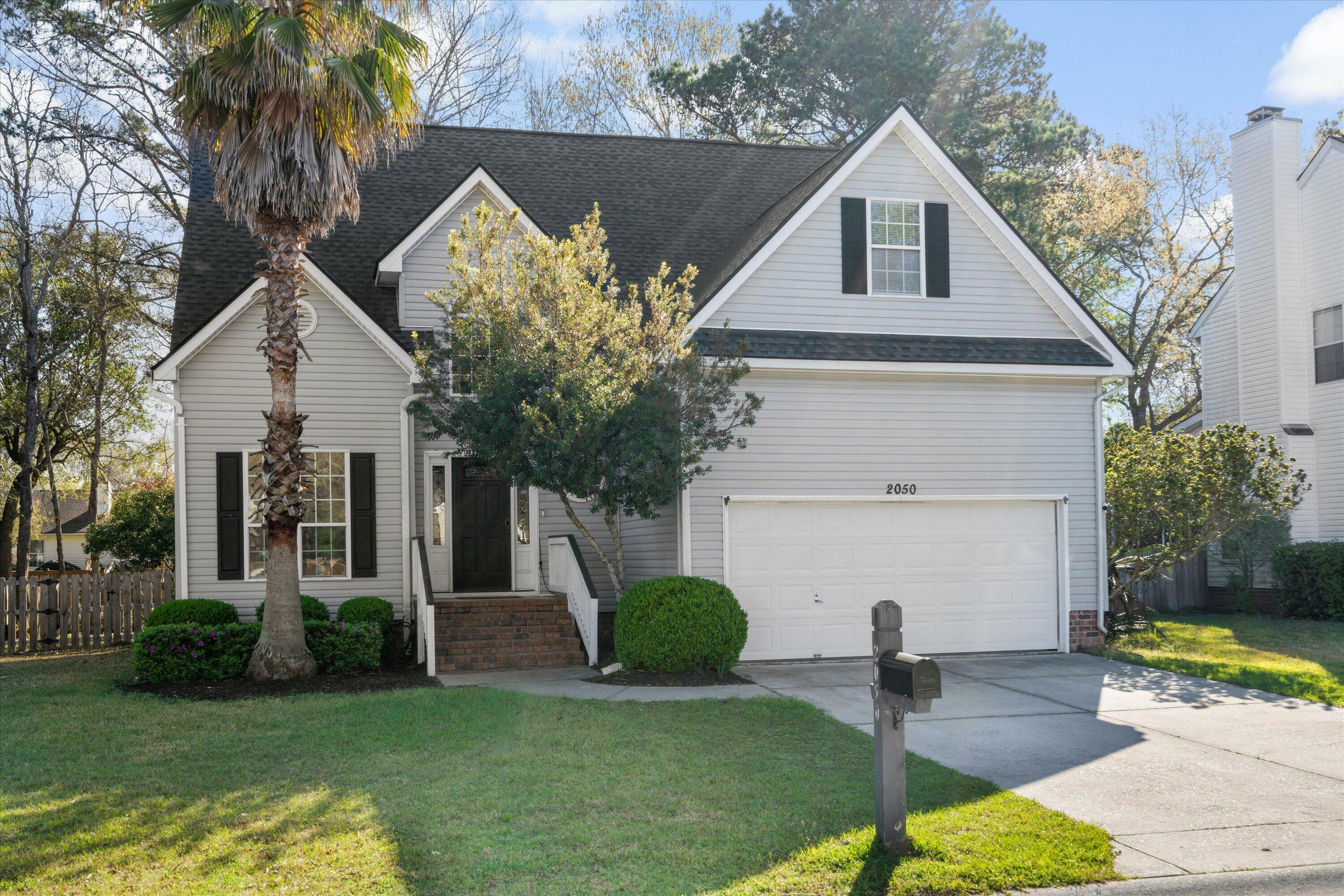 2050 S Smokerise Way  Mount Pleasant SC 29466 photo