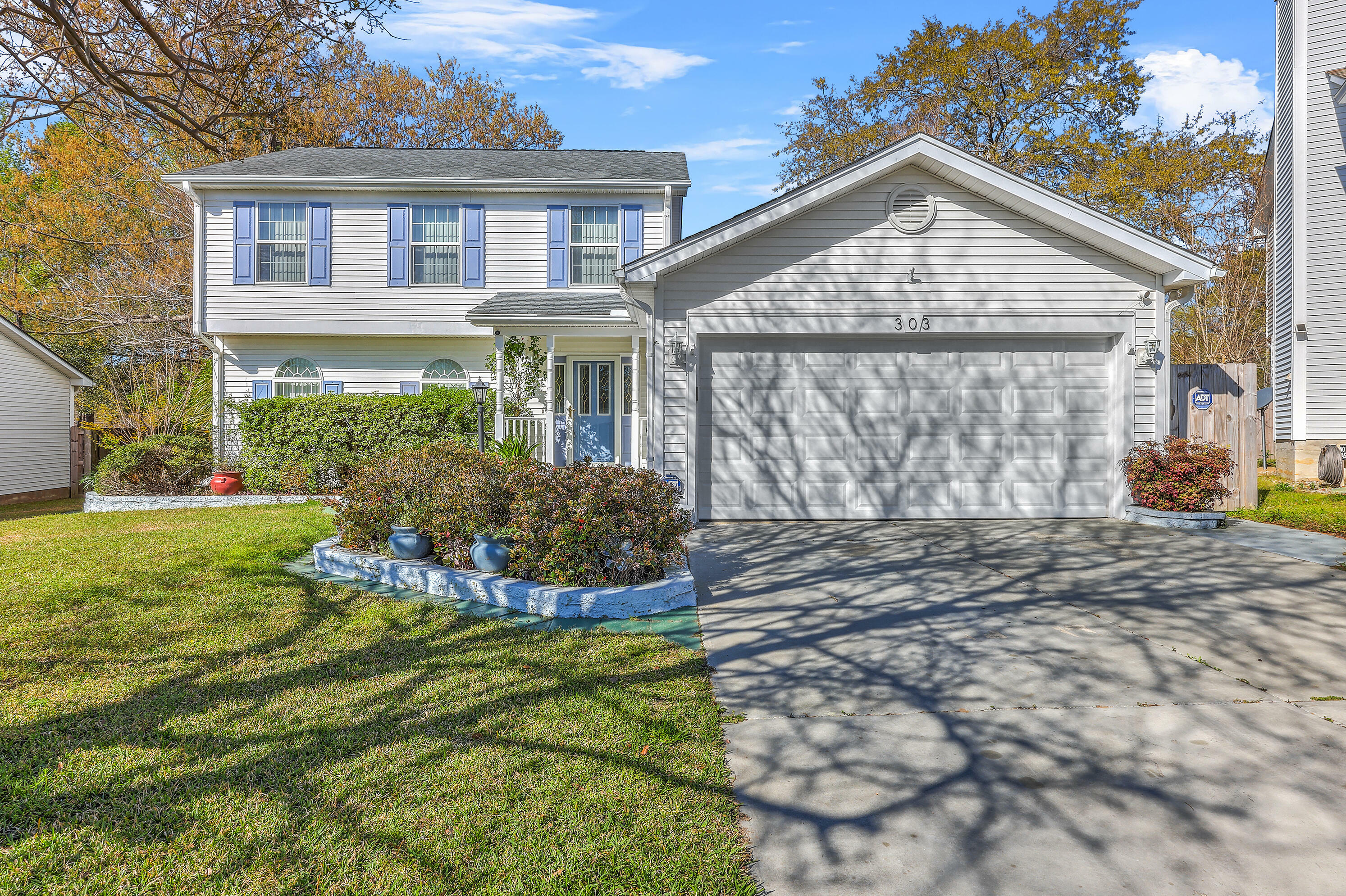 Property Photo: 303 Axeminster Court SC 29445
