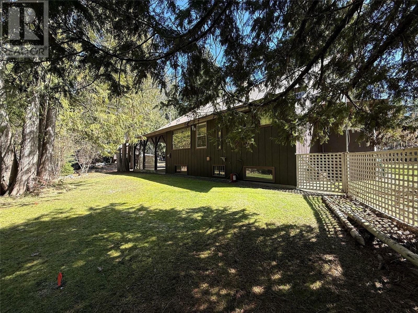 Property Photo: 5640 Rays Road BC V0G 2J0