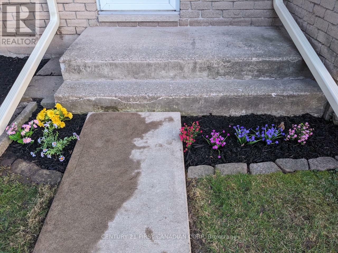 Photo de la propriété: 6767 Thorold Stone Road 68 ON L2J 3W9