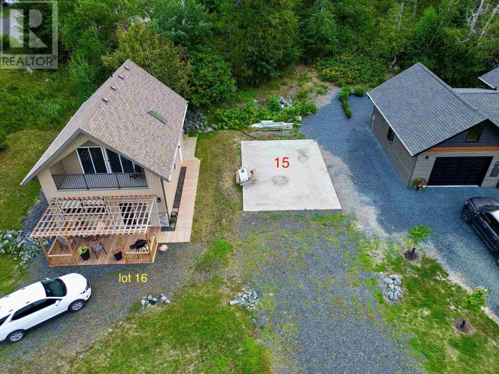 Photo de la propriété:  15 Au Lac Retreats Cres, Government Dock Road  ON P0X 1N0 