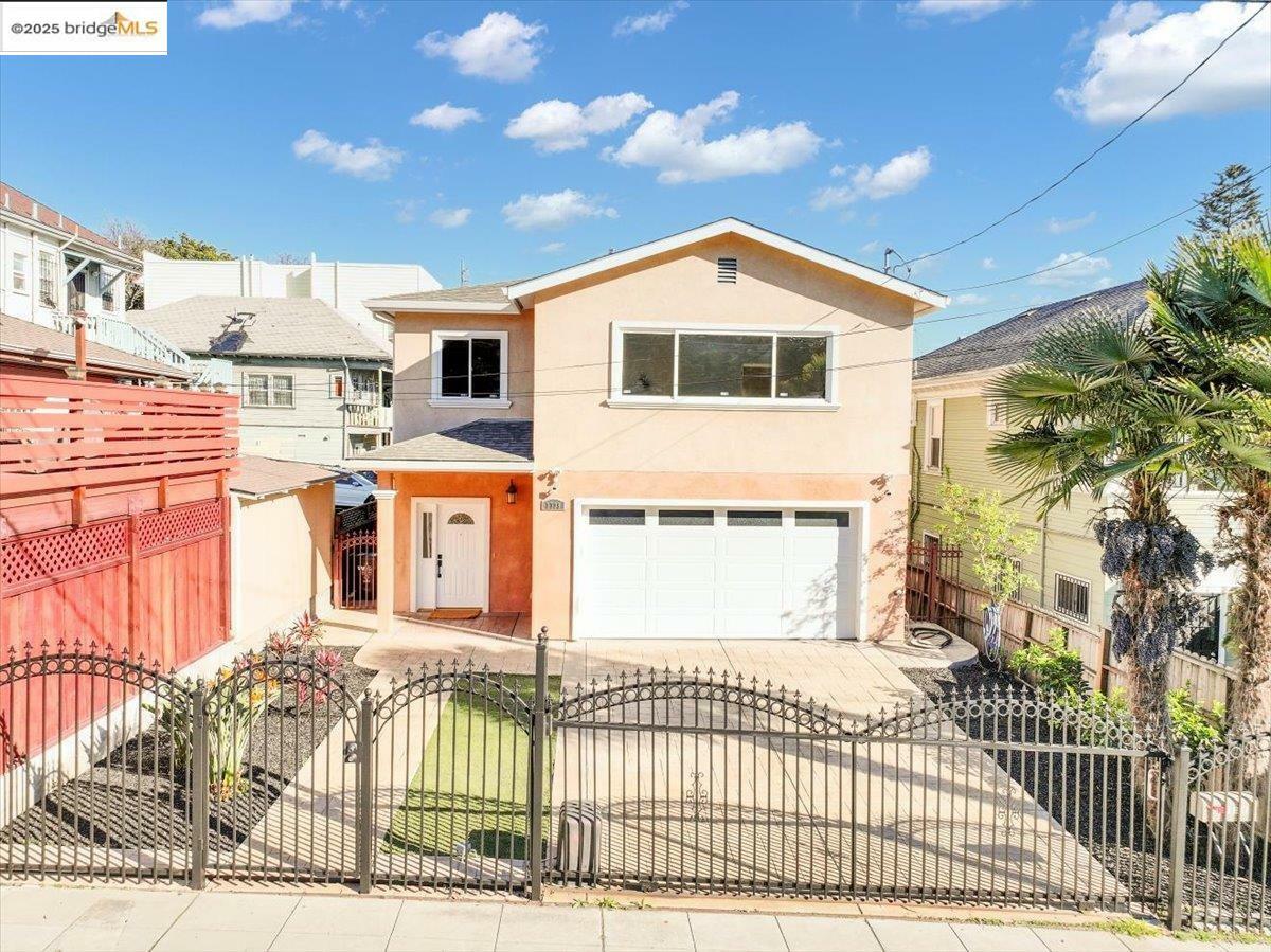 Property Photo: 1738 18th Ave CA 94606