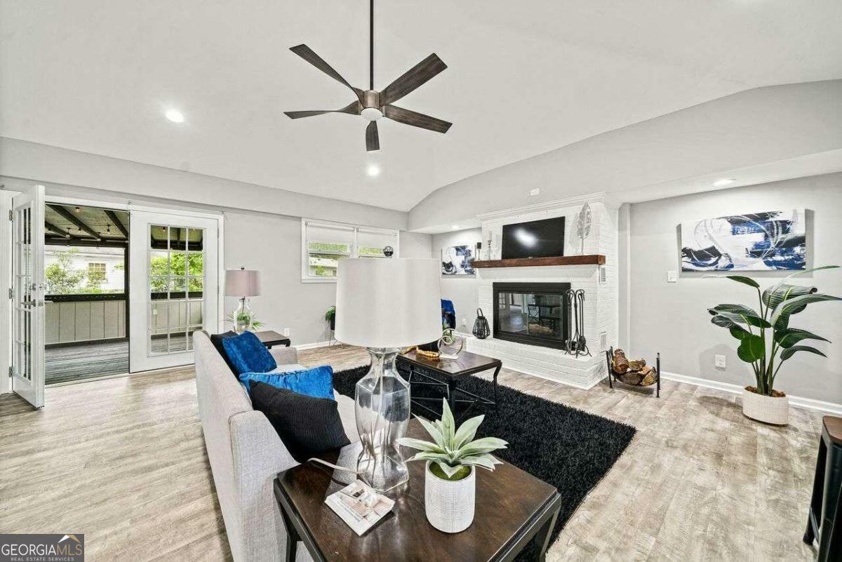 Property Photo:  215 Collum Street NW  GA 30314 
