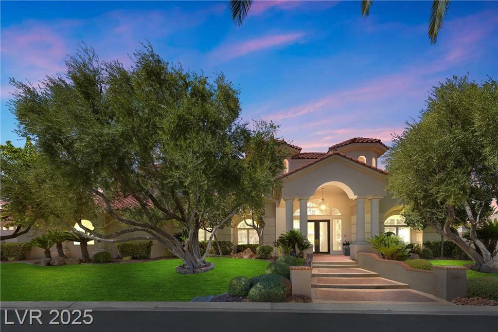 Property Photo: 2101 Strada Mia Court NV 89117