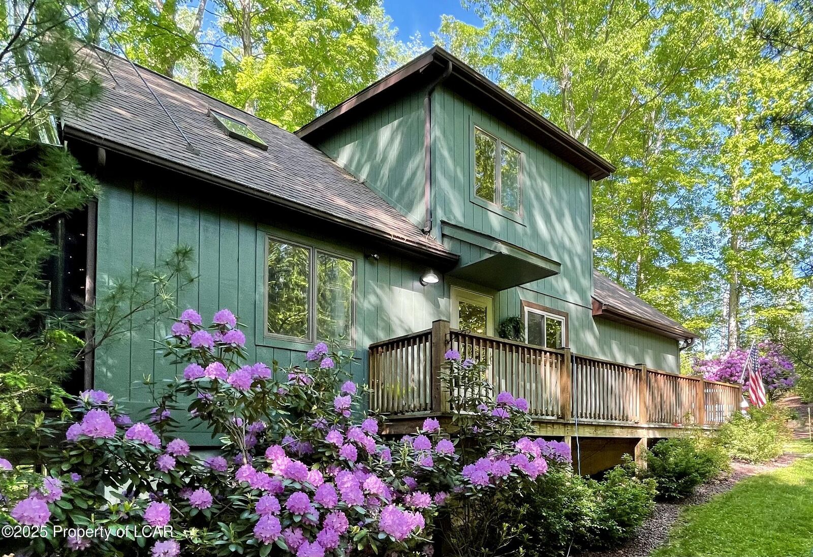 Property Photo: 352 Four Seasons Drive PA 18222