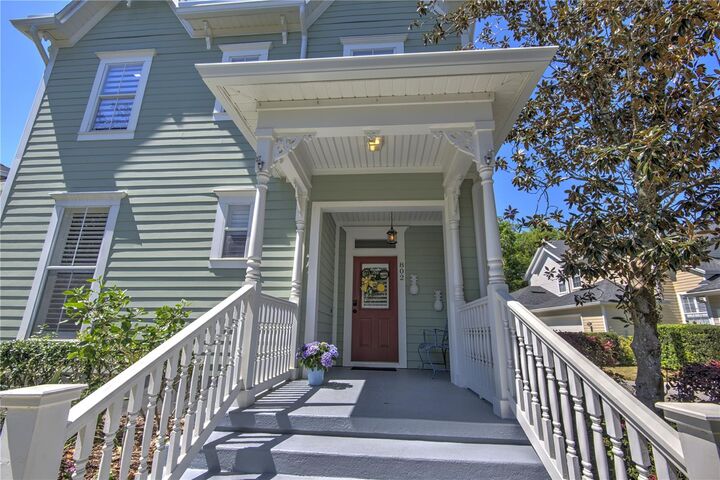Property Photo: 802 Runner Oak Street FL 34747