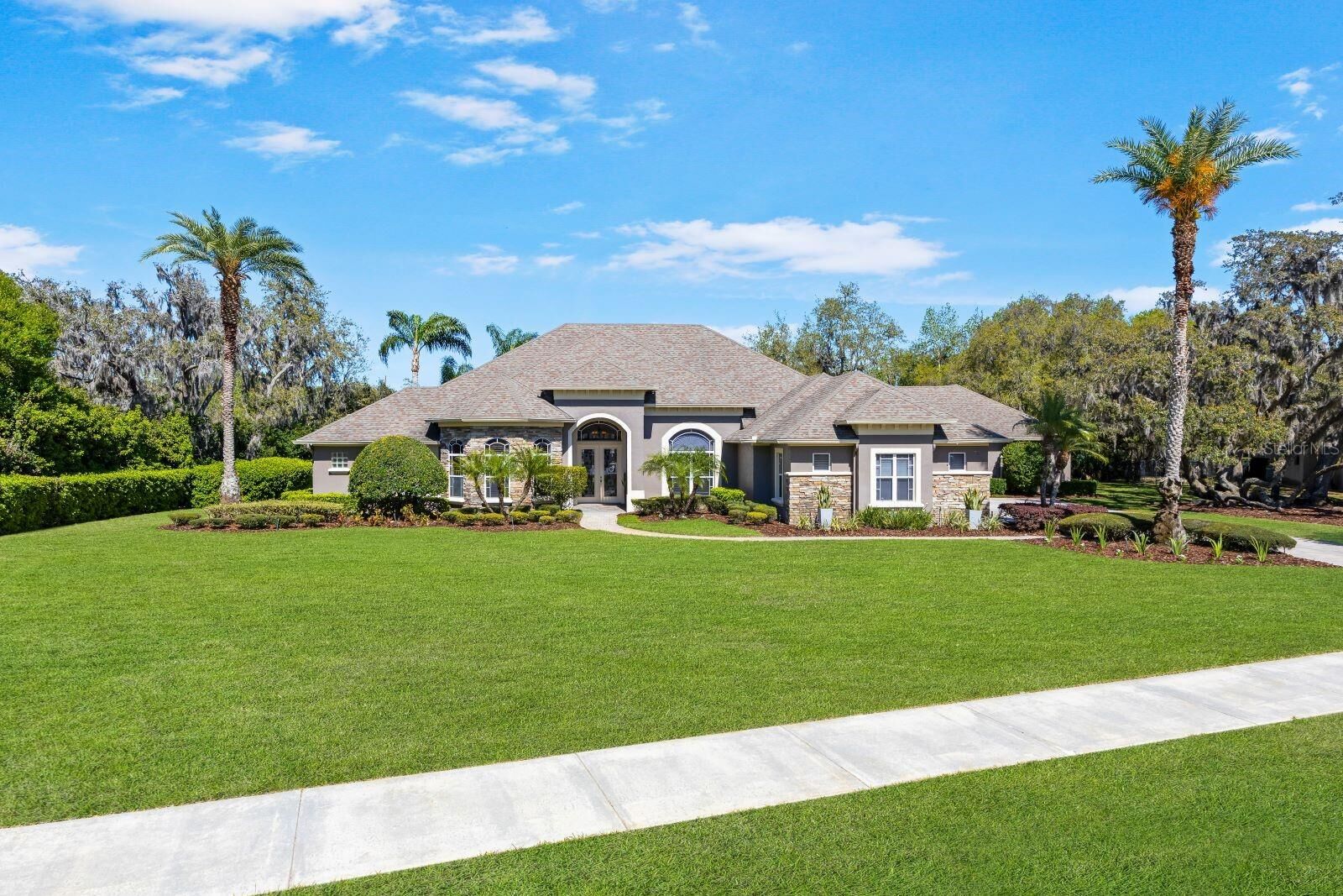 Property Photo:  743 Mills Estate Place  FL 32766 