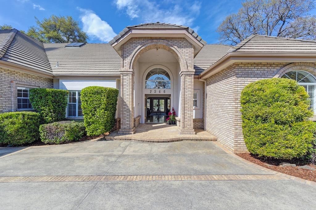Property Photo:  2346 Loch Way  CA 95762 