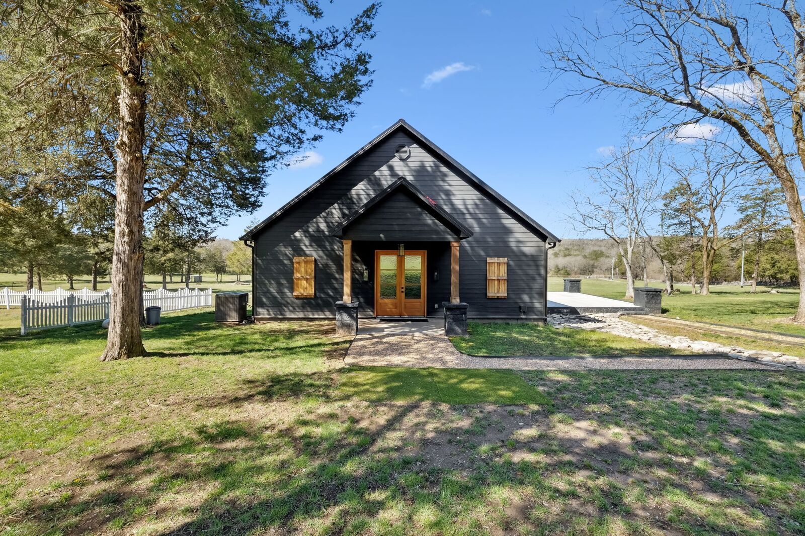 Property Photo:  61 Boning Rd  TN 37334 