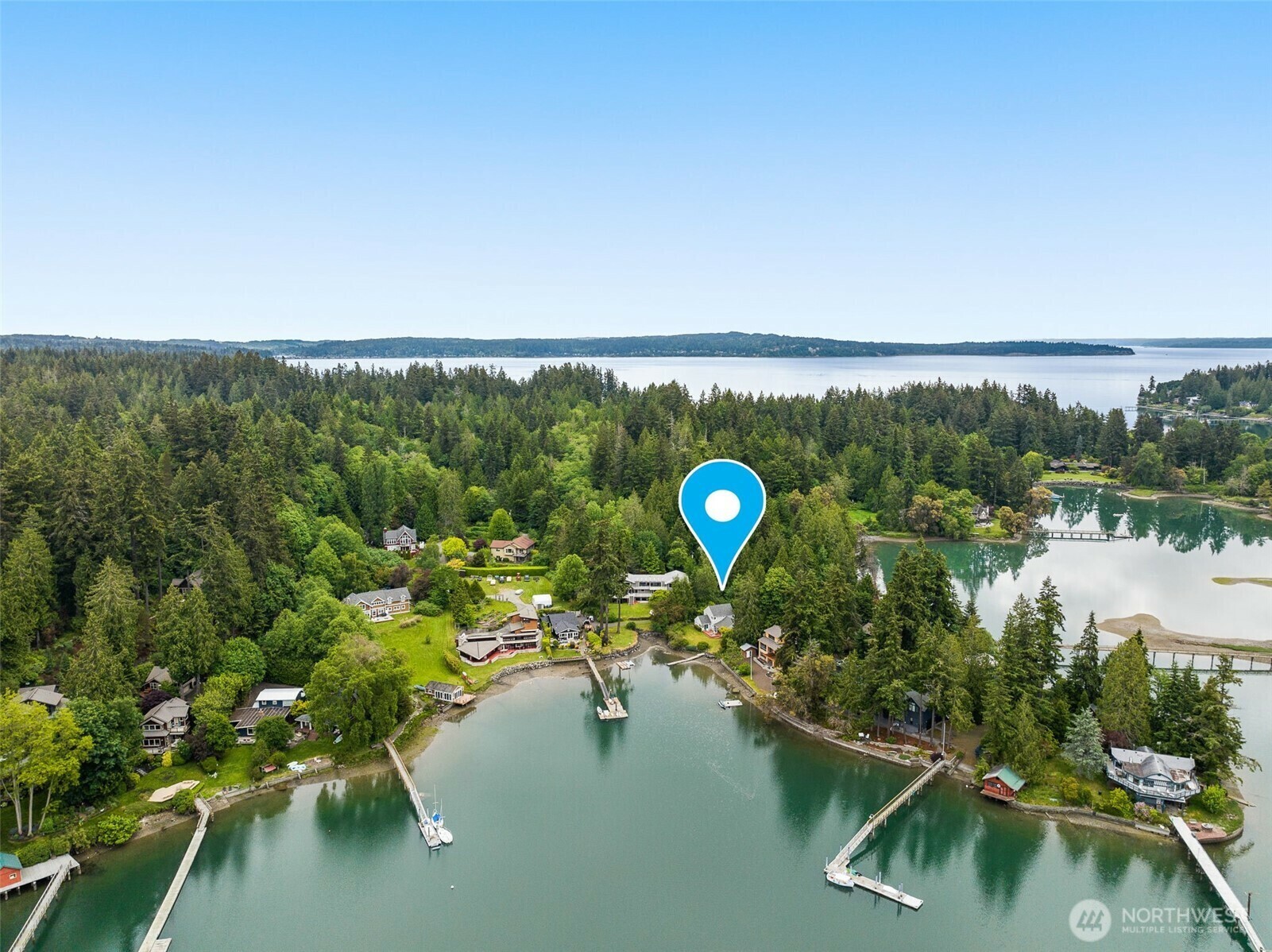 Property Photo: 15011 Skogen Lane NE WA 98110