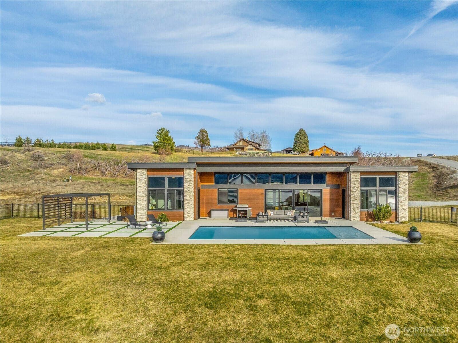 Property Photo: 37 Merlot Lane WA 98831