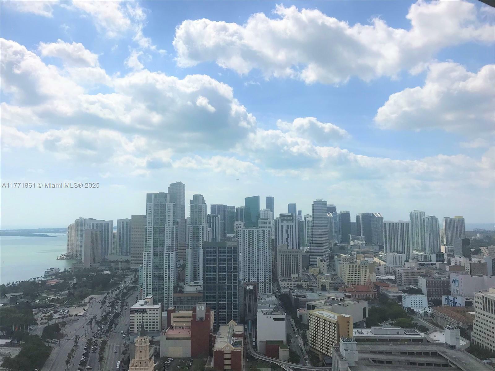 888 Biscayne Blvd 4303  Miami FL 33132 photo