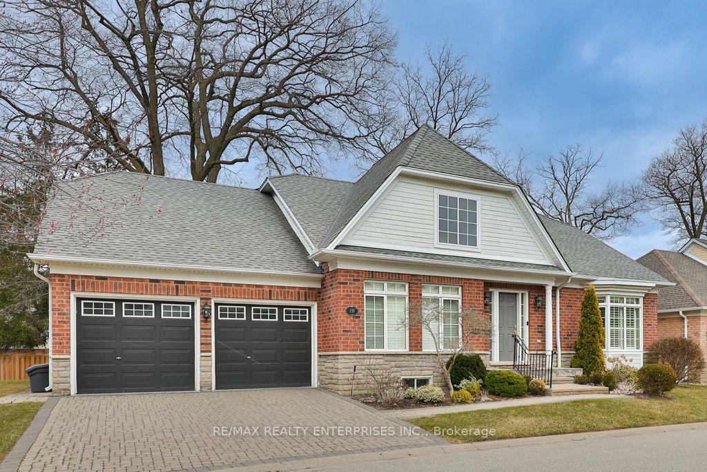 Property Photo: 1405 Lorne Park Road 130 ON L5H 3B2