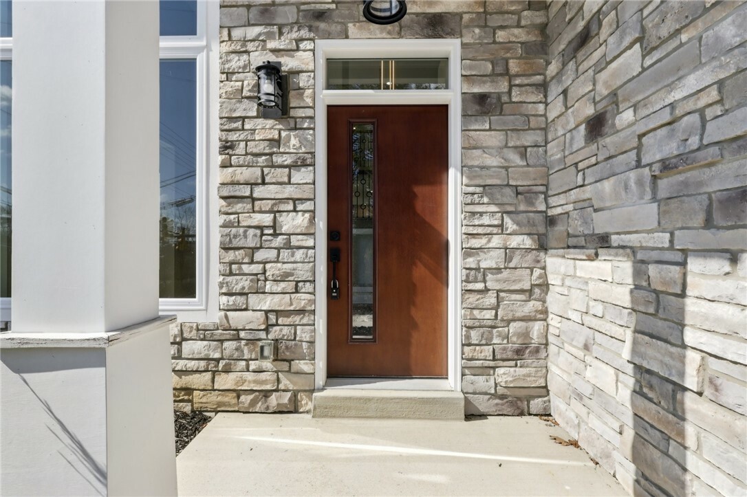 Property Photo: 630 Caruthers Ln. PA 15642