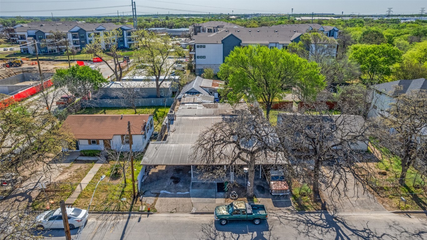 703 Valdez Street  Austin TX 78741 photo