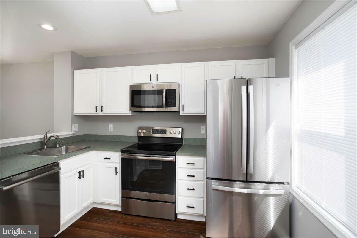 Property Photo: 300 Hilltop Lane MD 21620