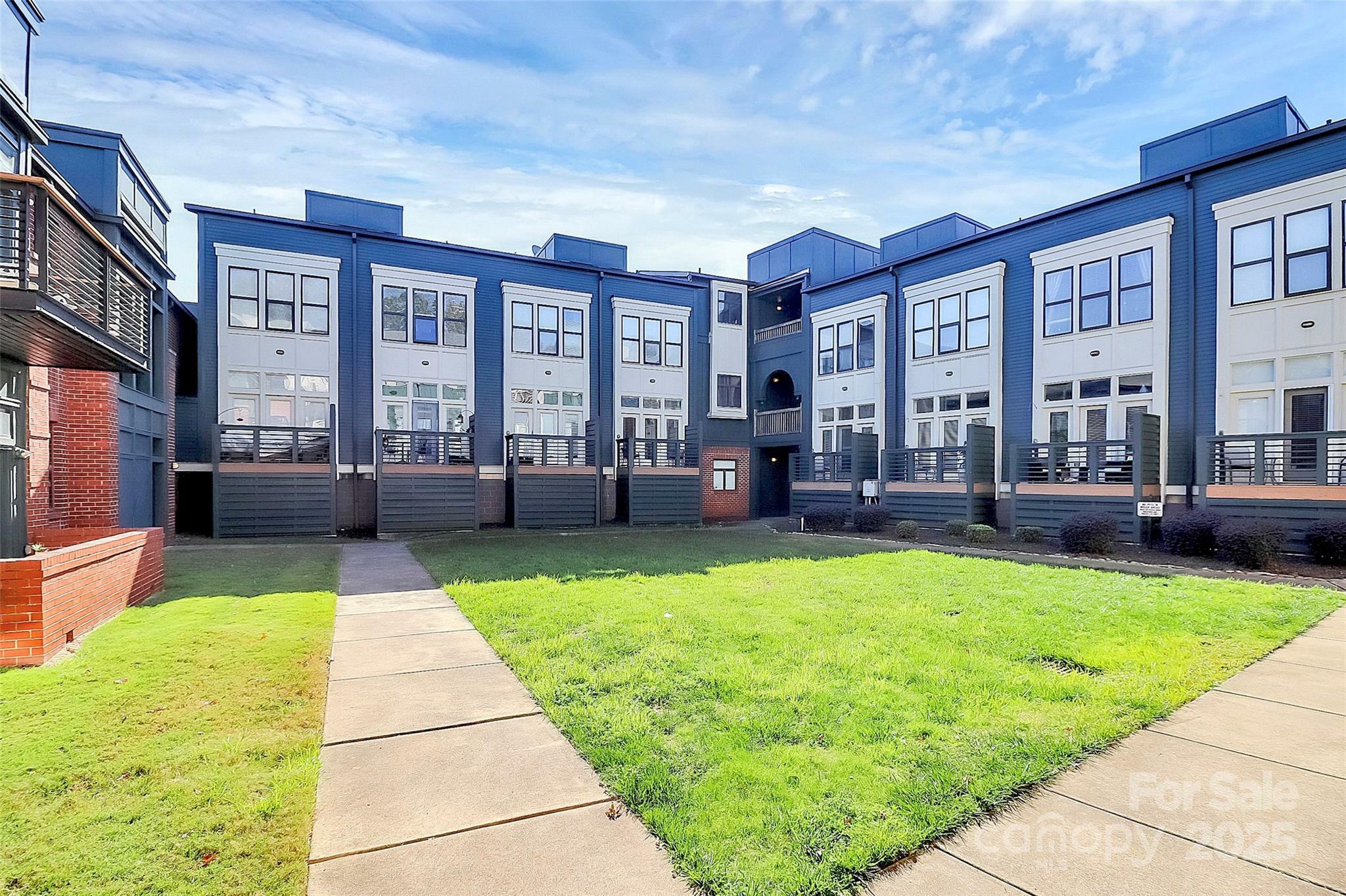 Property Photo: 474 New Bern Station Court NC 28209