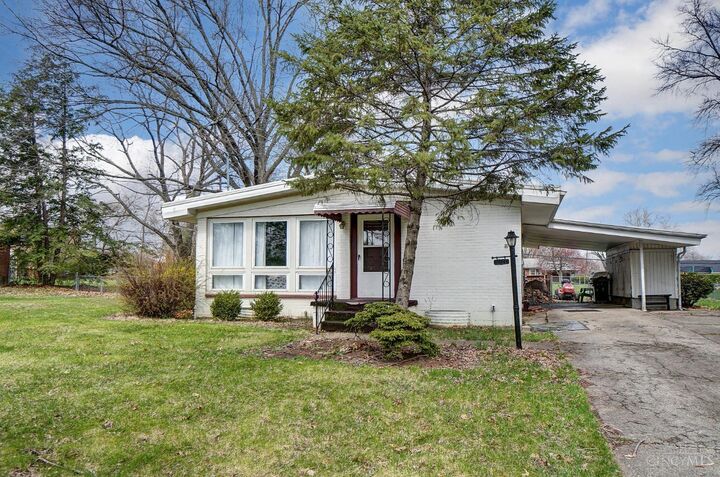Property Photo: 4721 Creekview Drive OH 45044