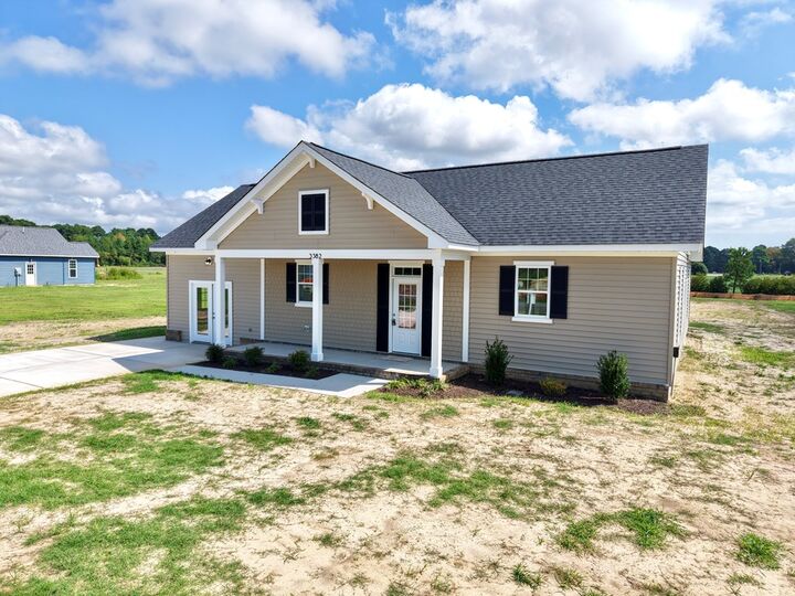 Property Photo: 3382 Tower Hill Circle VA 23310