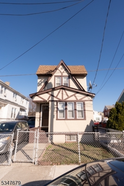 Property Photo: 383 E 23rd St NJ 07514