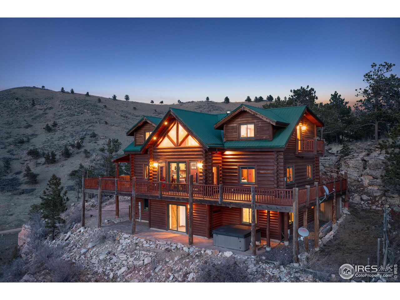 Property Photo:  370 Blue Mountain Trl  CO 80540 