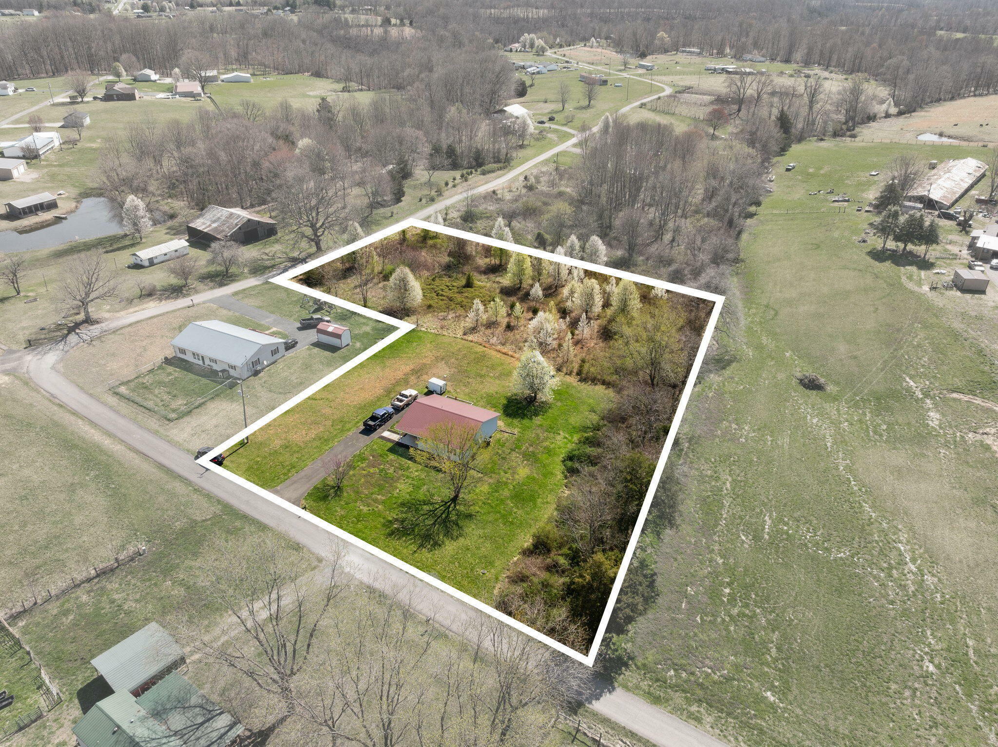 Property Photo: 58 McClendon Lane KY 42642