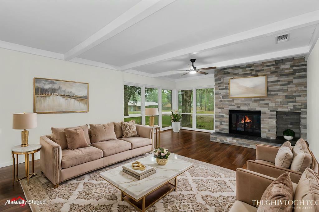 Property Photo: 709 Caddo TX 75672