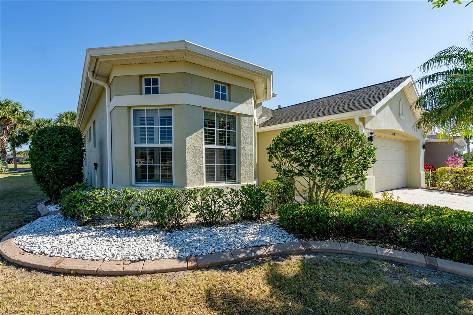 Property Photo: 1038 Emerald Dunes Drive FL 33573
