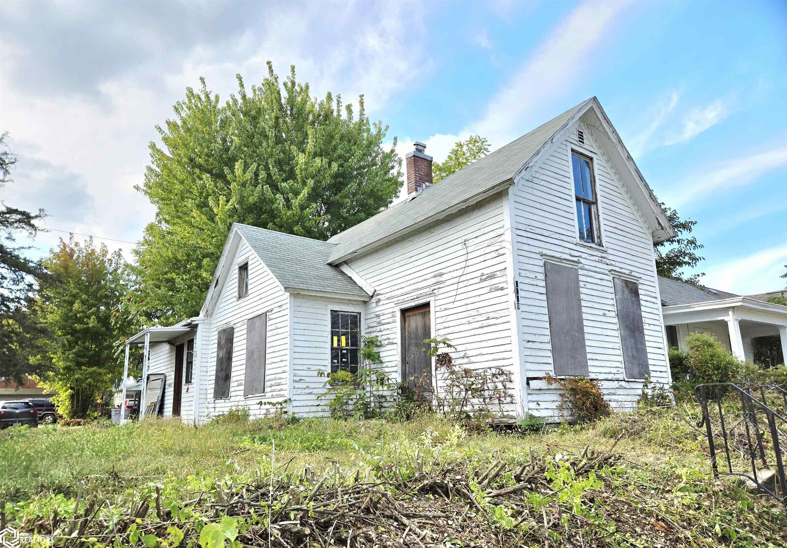 Property Photo:  1309 S 10th Street  IA 52601 